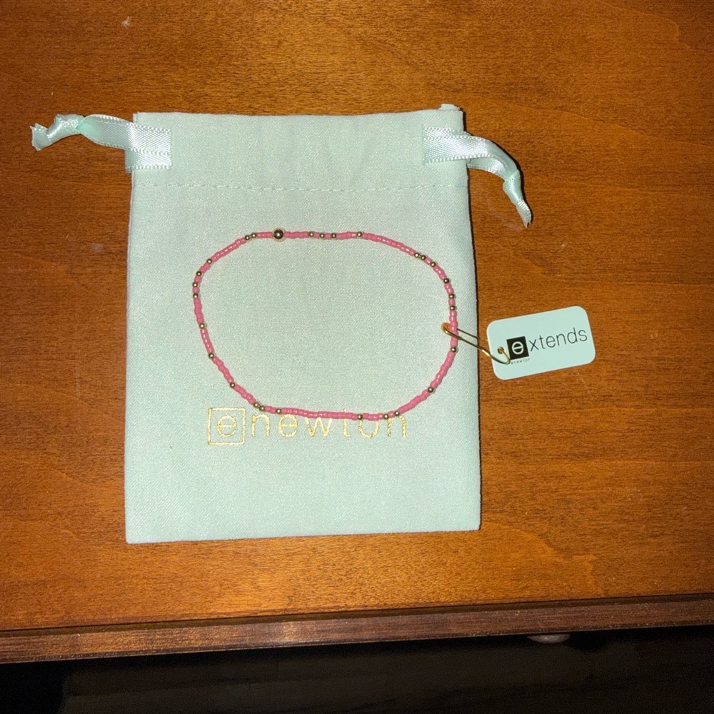 ENewton Pink and Gold Beaded Bracelet Extends